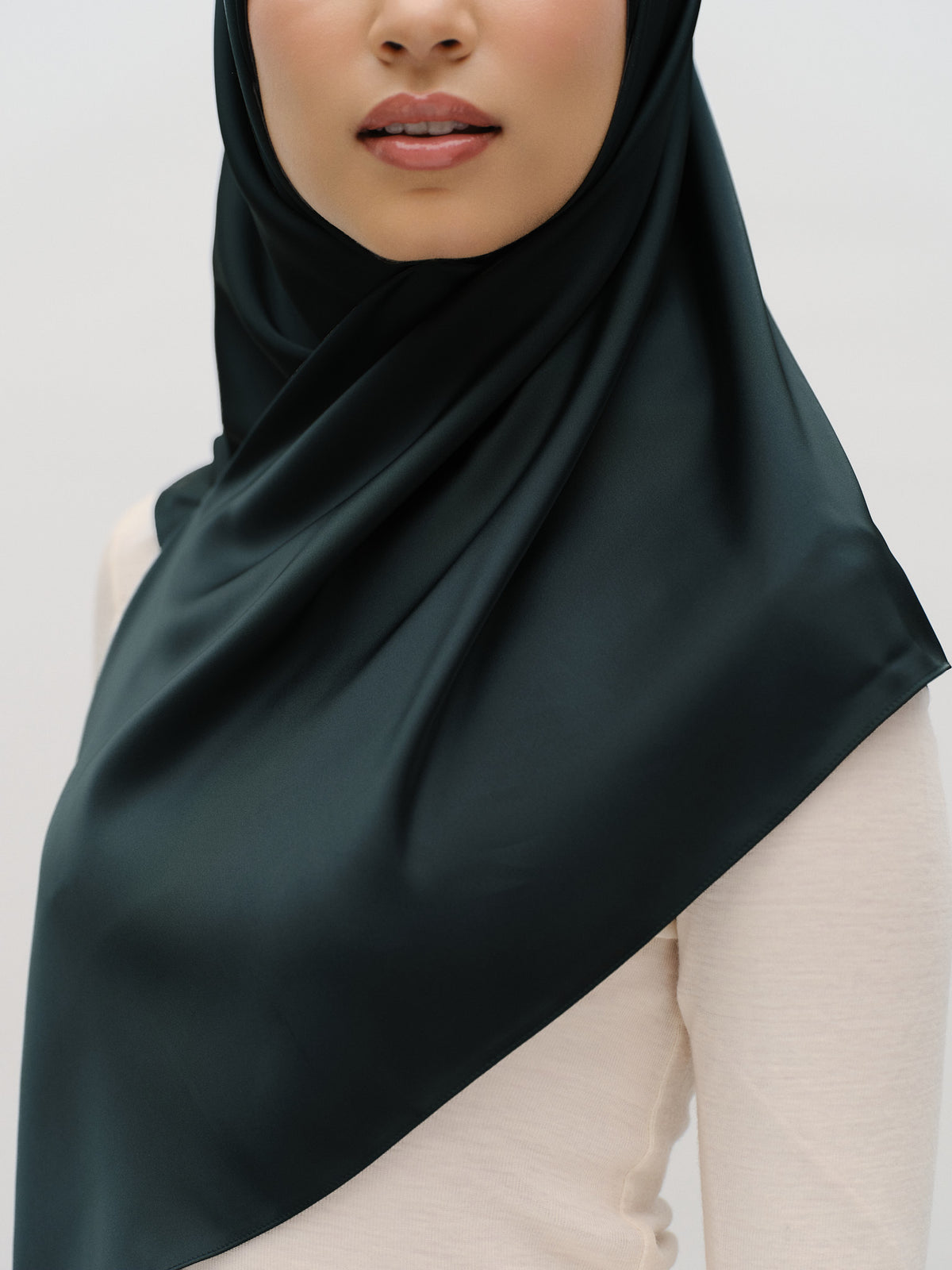 KARE | Dark Green