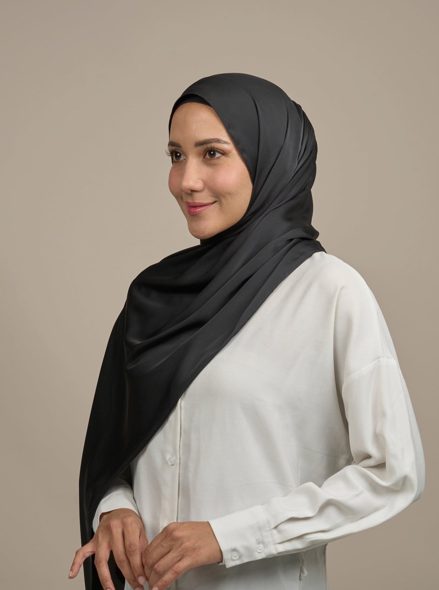 VERA | Black