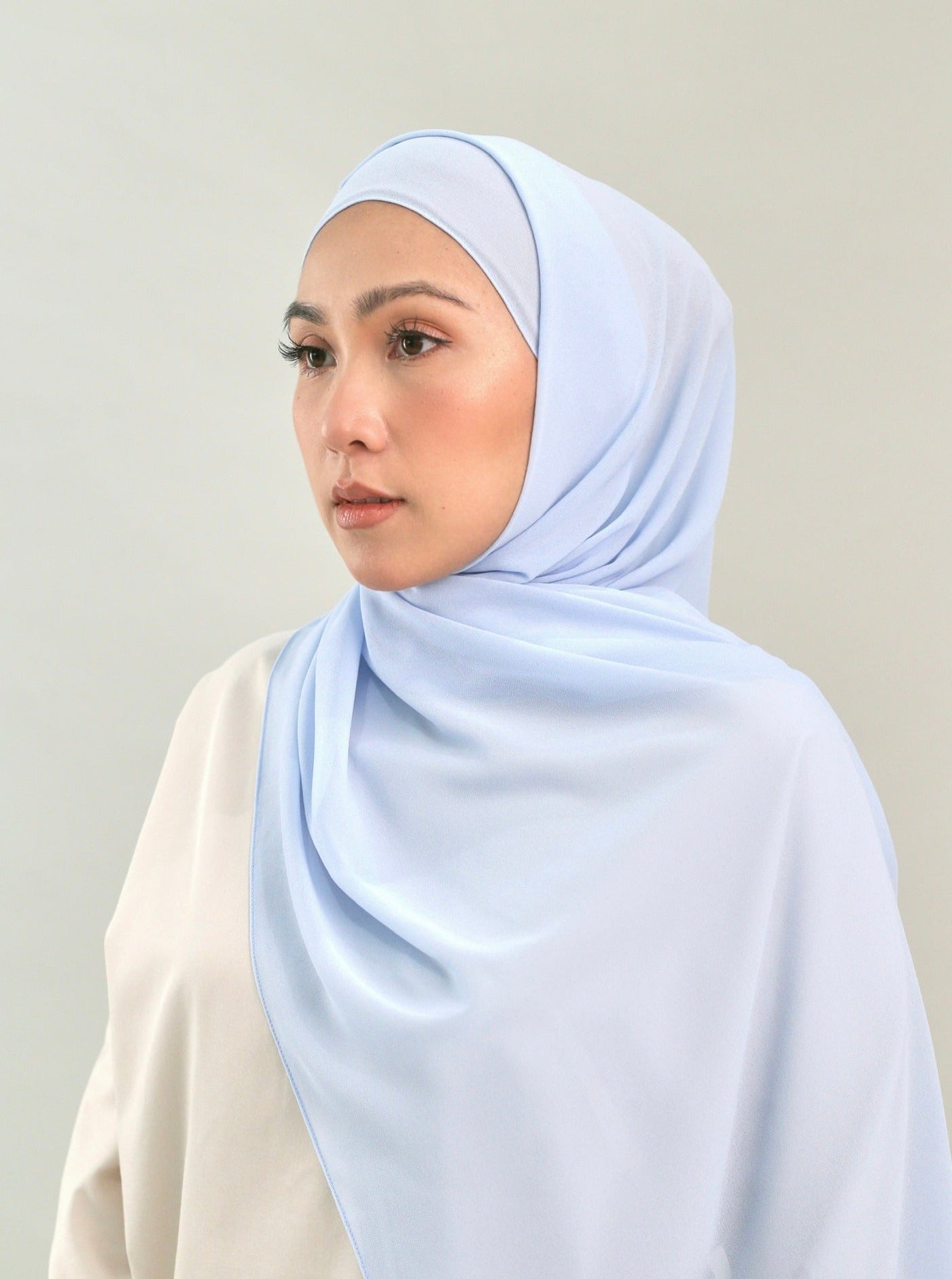 LILI | Baby Blue