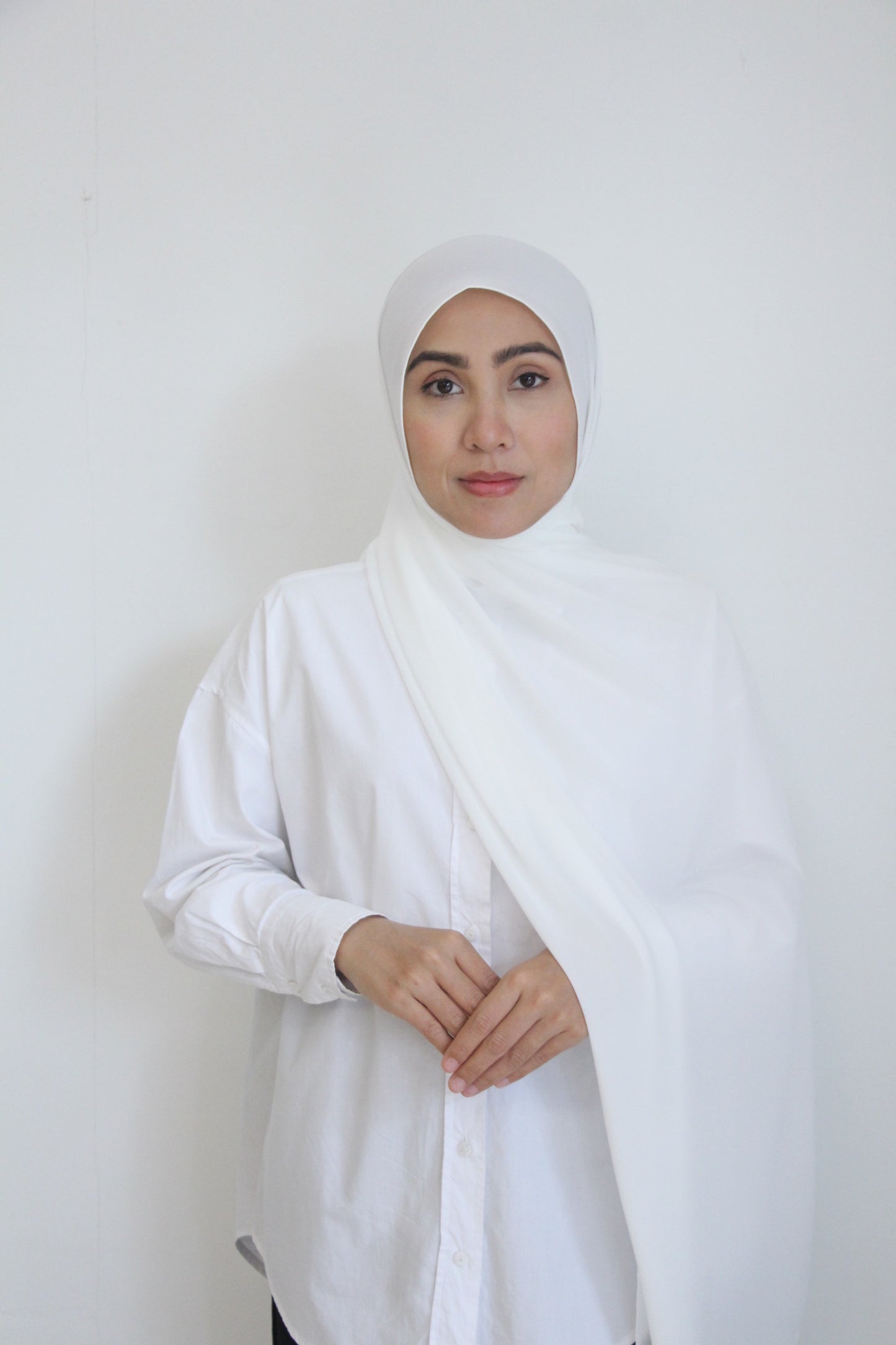 LILI | White