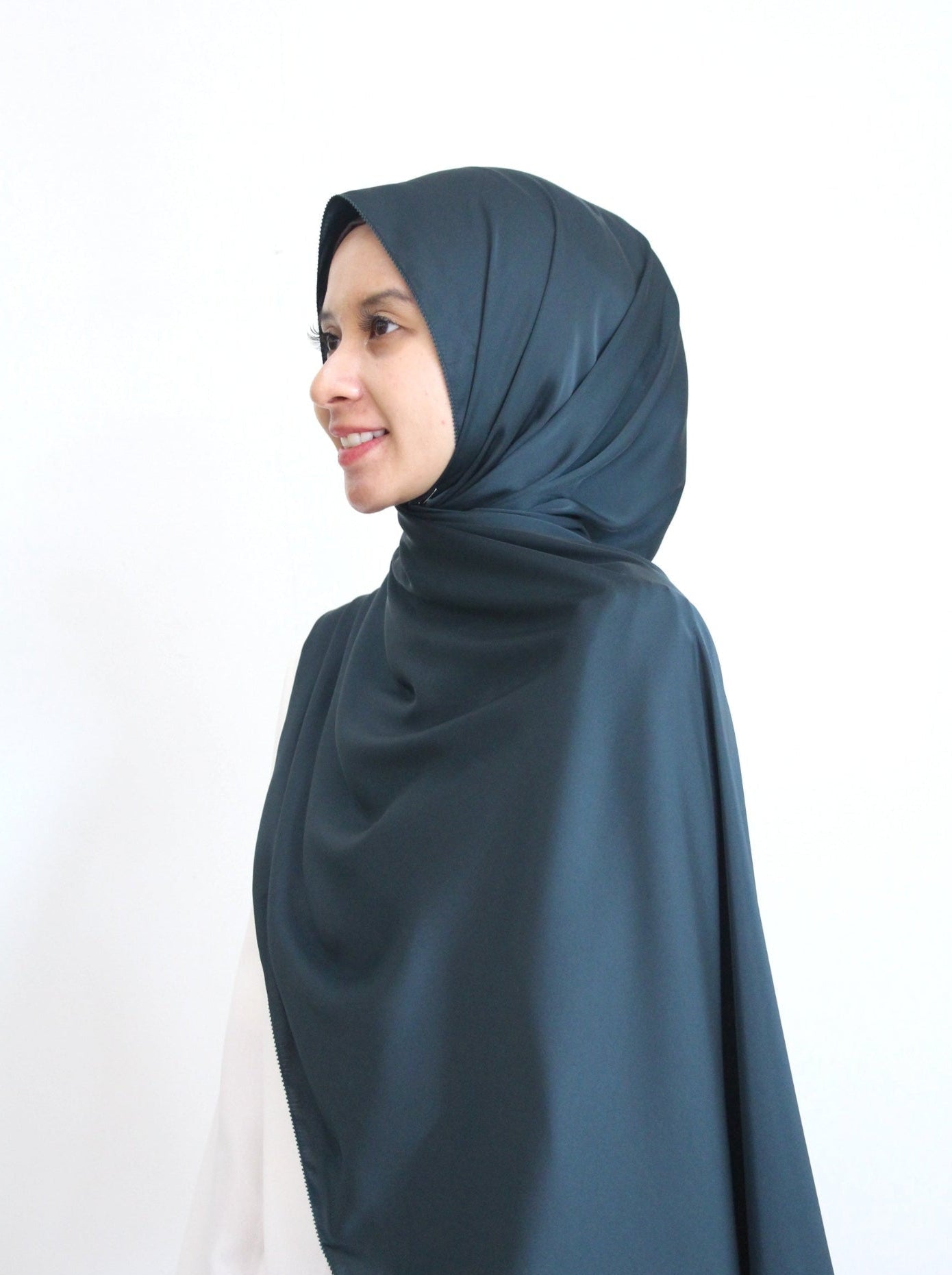 VERA | Dark Green