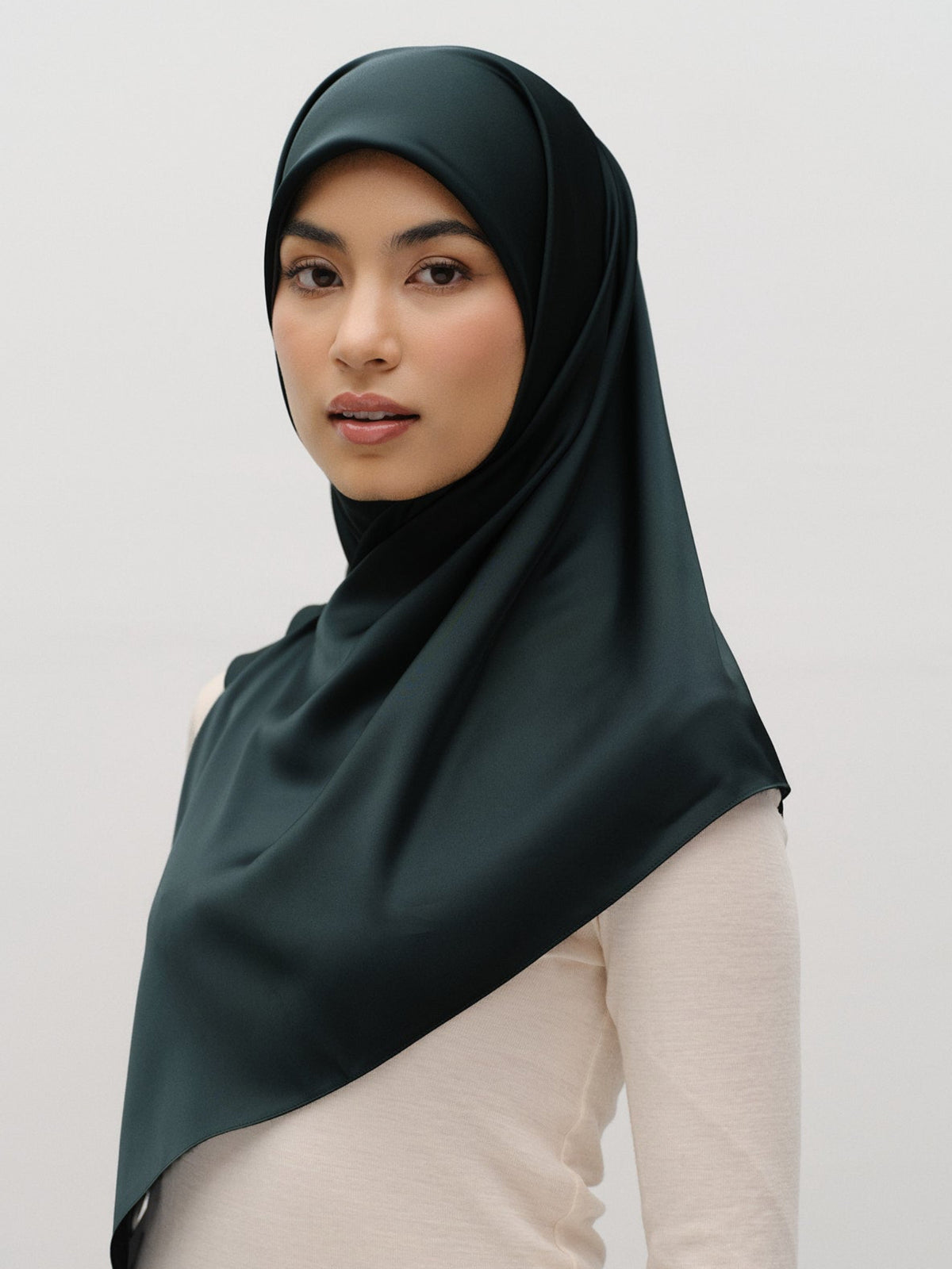 KARE | Dark Green