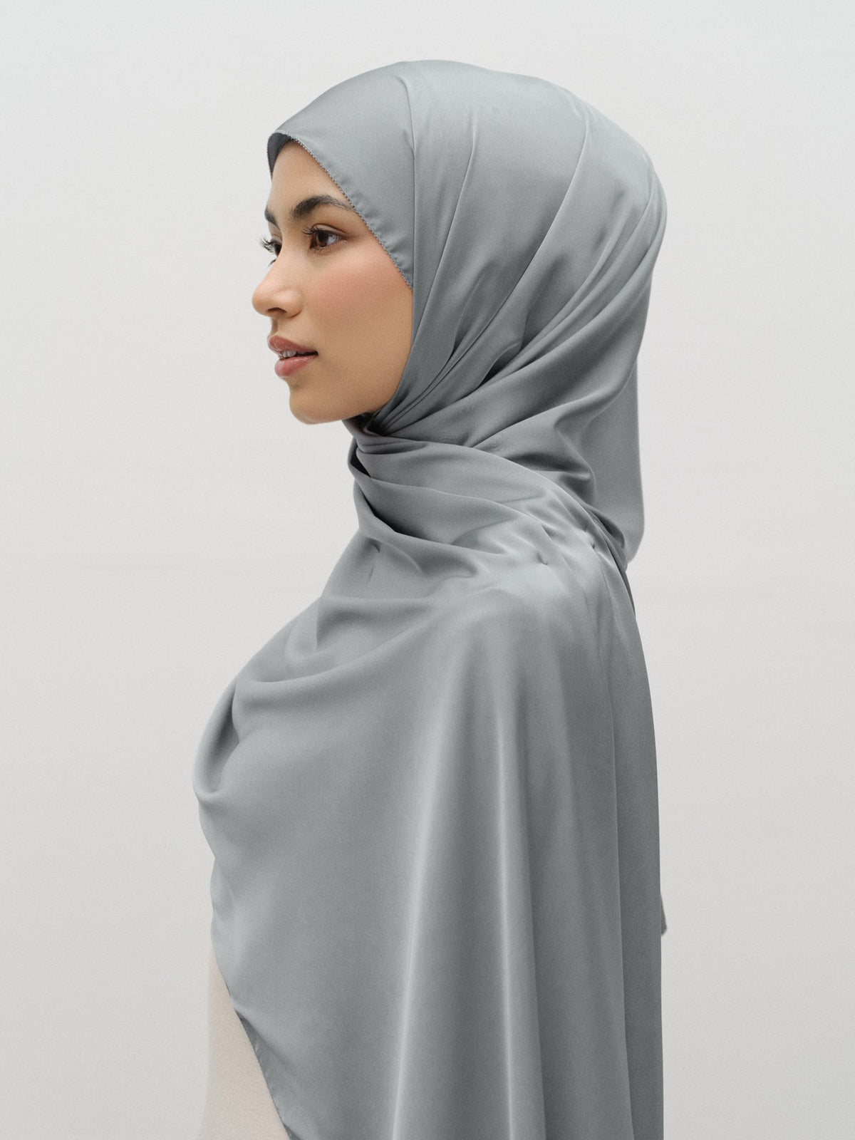 VERA | Ash Blue