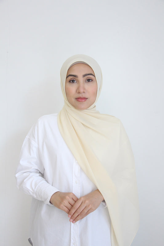 LILI | Pale Yellow