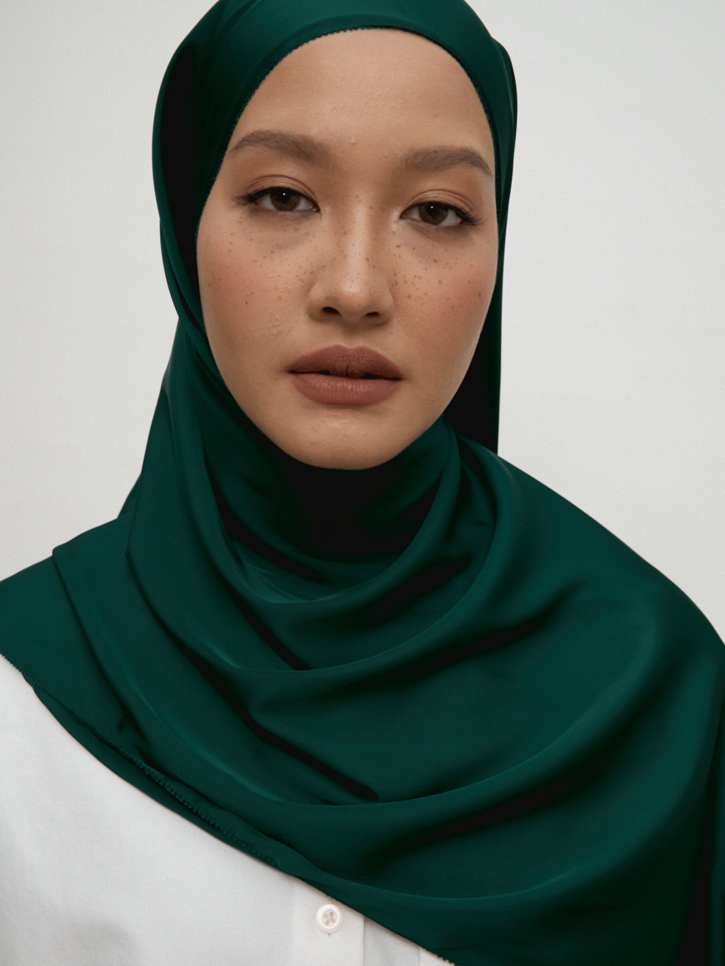 VERA | Dark Emerald